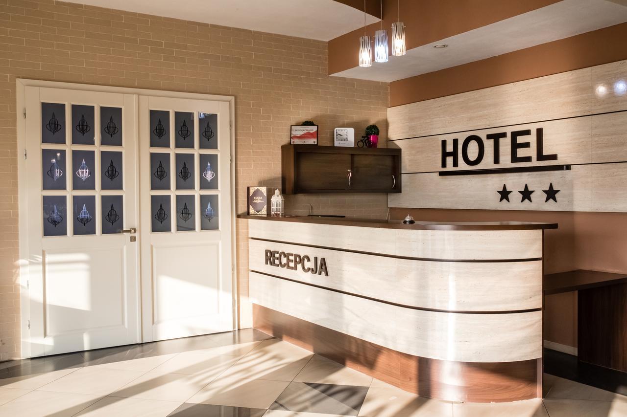 Hotel Platinum Hrubieszow Eksteriør bilde