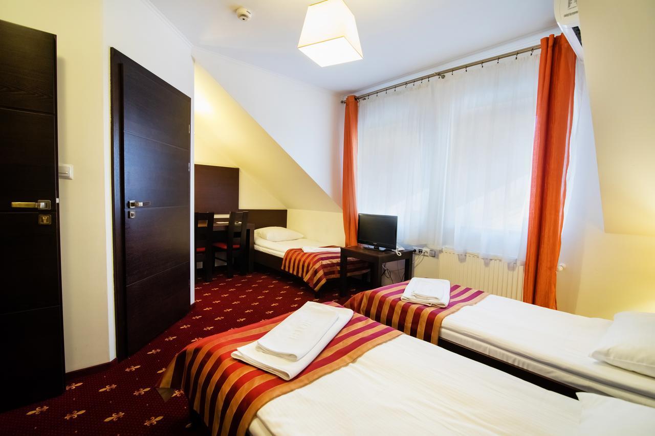 Hotel Platinum Hrubieszow Eksteriør bilde